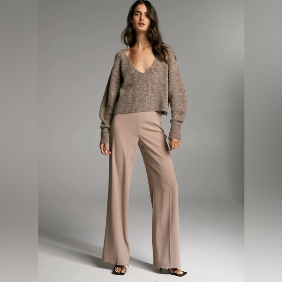 Aritzia Wilfred Tessin sweater - Picture 2 of 7